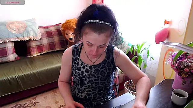 britney preciouss online show from 01-19-25, 08:18