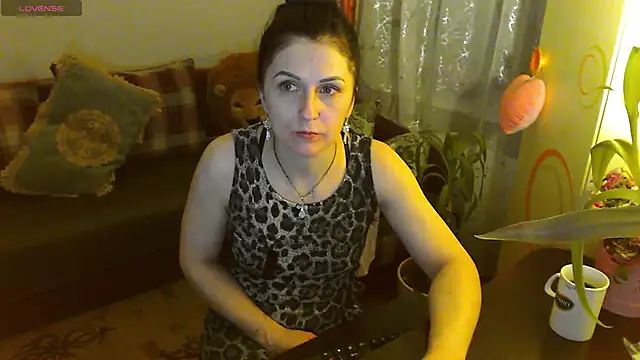 britney preciouss online show from 02-12-25, 07:45