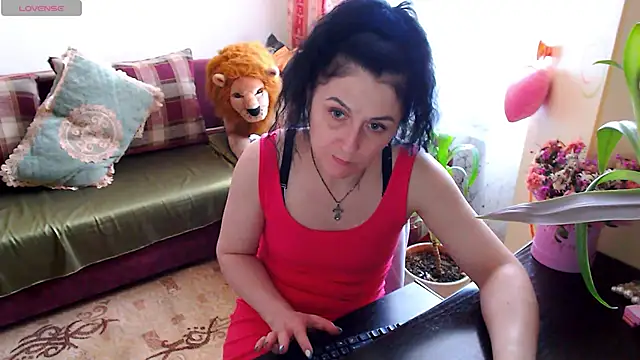 britney preciouss online show from 02-16-25, 09:26