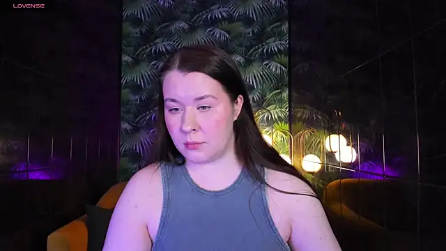 Snapshot of ShedarBrooks chatting on 12-06-24, 05:31 ShedarBrooks online show from 12-06-24, 05:31