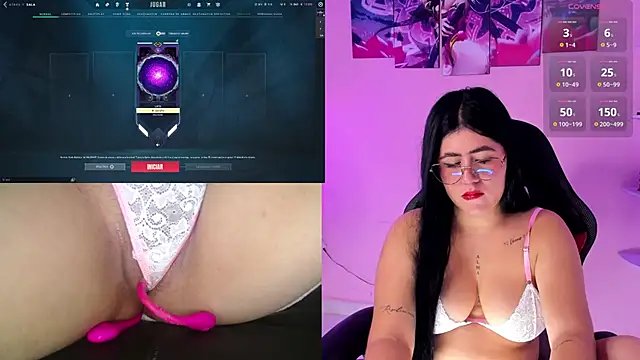 Snapshot of DanielaHang chatting on 11-27-25, 01:35 DanielaHang online show from 11-27-25, 01:35