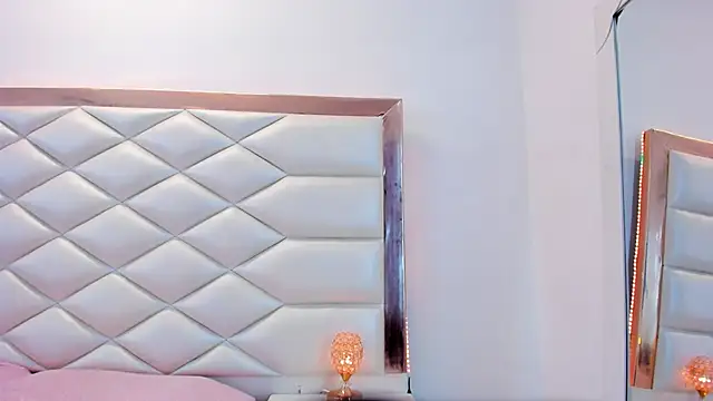 Snapshot of samanthaevans4 chatting on 01-29-25, 08:04 samanthaevans4 online show from 01-29-25, 08:04