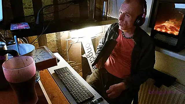 BongChannel online show from 12-31-24, 09:50