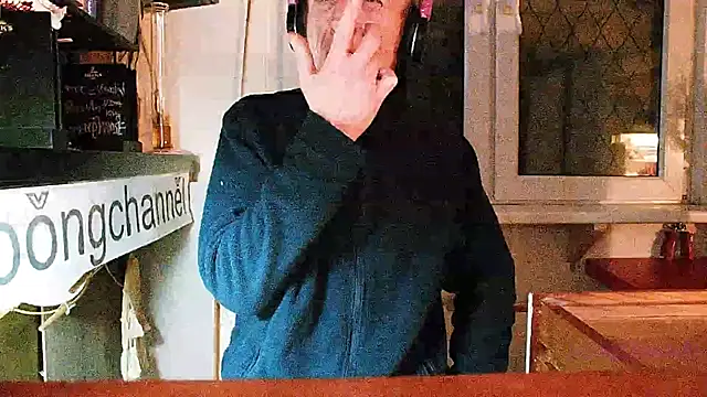 BongChannel online show from 01-26-25, 12:26