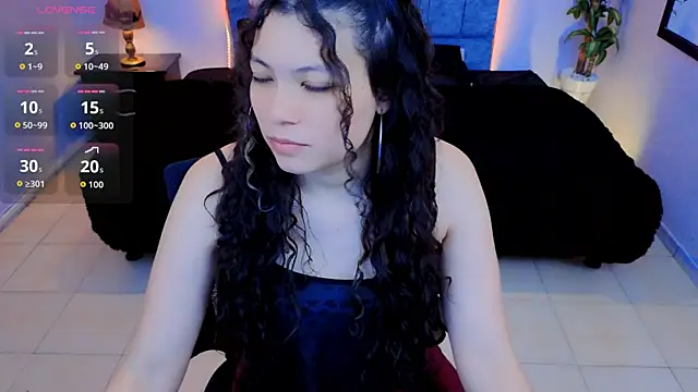 Lana stone  online show from 10-26-25, 04:29