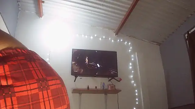 linzeysmith4 online show from 02-21-26, 03:29