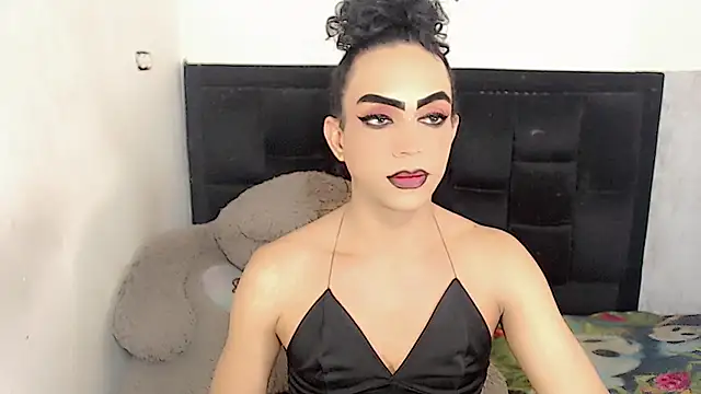 Michell Queen online show from 01-13-25, 03:34
