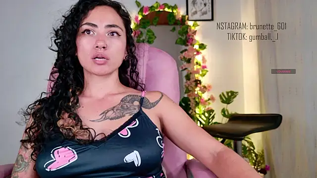 Snapshot of paula_brunette chatting on 03-04-26, 03:12 paula brunette online show from 03-04-26, 03:12