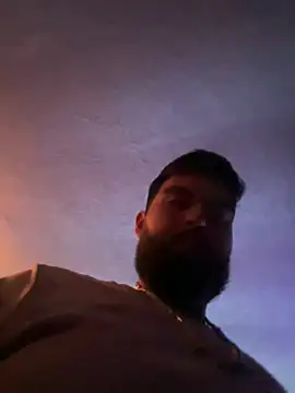 bigdickgio6923 online show from 02-22-26, 01:29