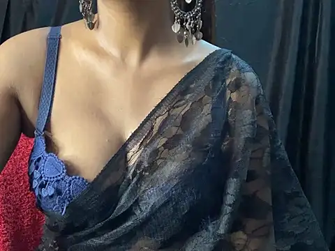 Sexy trisha  7 online show from 01-07-25, 08:10