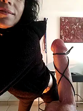 Snapshot of freyamoret chatting on 12-04-24, 08:45 freyamoret online show from 12-04-24, 08:45