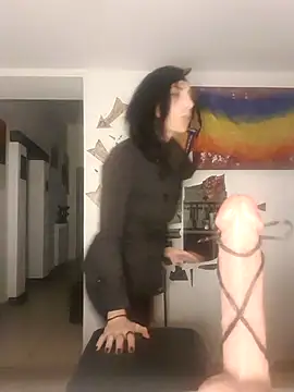 freyamoret online show from 11-05-25, 04:12