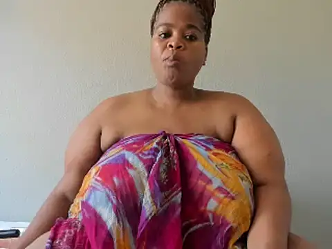 ThickLeeyanaX online show from 02-14-25, 09:24