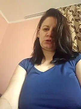 KristenVega online show from 01-24-25, 08:44