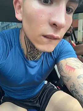 Snapshot of _Tomy08calderon chatting on 11-04-25, 05:45 Tomy08calderon online show from 11-04-25, 05:45