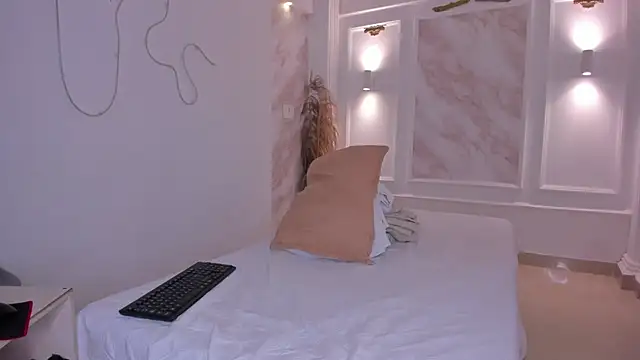 Snapshot of NastassjaCandy chatting on 10-22-25, 07:02 NastassjaCandy online show from 10-22-25, 07:02