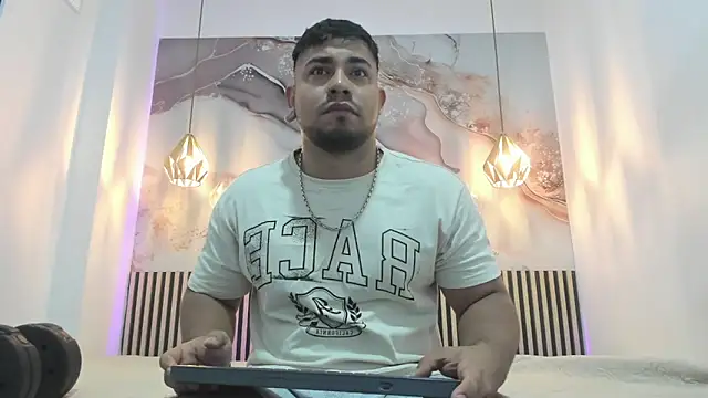 Snapshot of BrianMalonee chatting on 02-07-26, 11:58 BrianMalonee online show from 02-07-26, 11:58