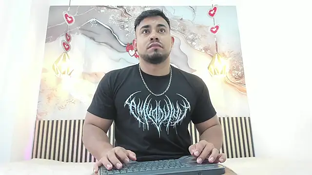 Snapshot of BrianMalonee chatting on 03-02-26, 12:34 BrianMalonee online show from 03-02-26, 12:34