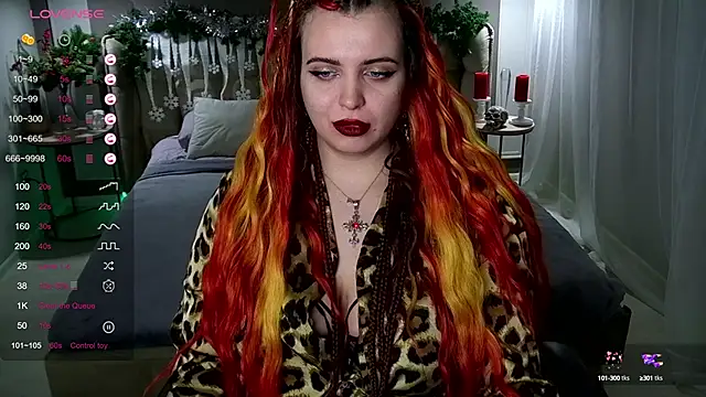 Miss Maya Mils online show from 12-31-24, 07:10