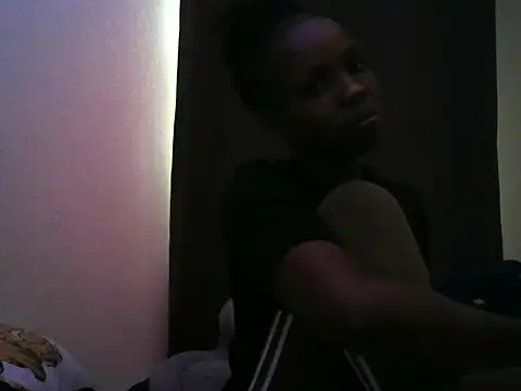 Snapshot of Bella_cute01 chatting on 11-05-25, 04:23 Bella cute01 online show from 11-05-25, 04:23