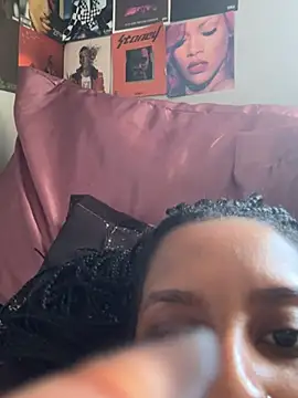 Your Paris online show from 02-22-25, 10:31