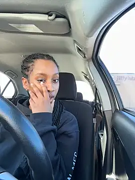 Your Paris online show from 02-28-25, 05:59