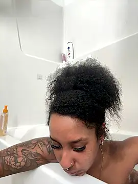 Your Paris online show from 01-09-26, 07:11