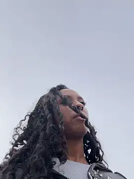 Your Paris online show from 03-16-26, 05:50