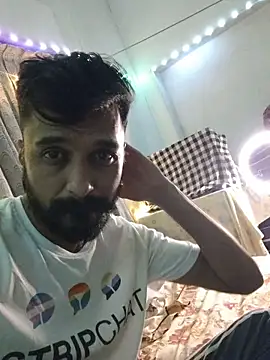 Snapshot of Forbidden_Live143 chatting on 10-31-25, 07:37 Forbidden Live143 online show from 10-31-25, 07:37