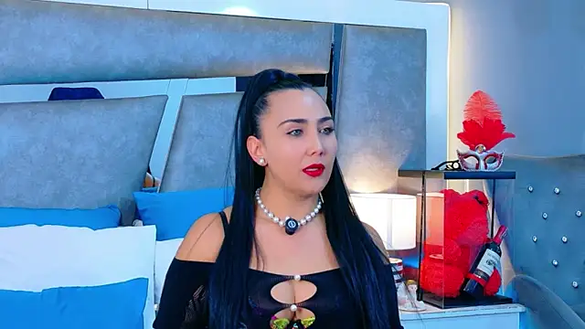 Snapshot of Evangeline_Taylorr chatting on 10-21-25, 02:40 Evangeline Taylorr online show from 10-21-25, 02:40