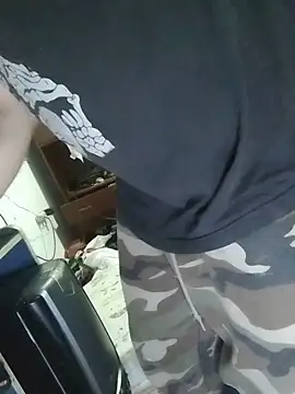 Snapshot of pikalindaxx chatting on 02-06-26, 07:45 pikalindaxx online show from 02-06-26, 07:45