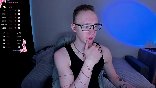 Alex silents online show from 11-20-25, 04:23