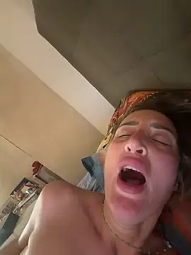 casalinga88 online show from 03-16-26, 06:50