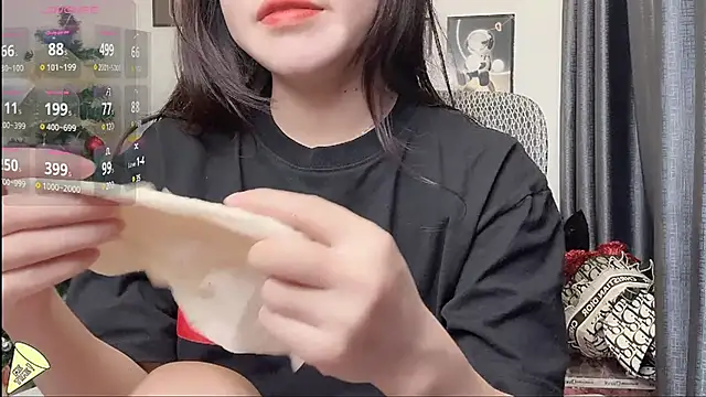 Berrysweet 68 online show from 02-12-25, 01:37