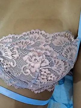 Snapshot of fernandasweet chatting on 01-30-25, 07:18 fernandasweet online show from 01-30-25, 07:18