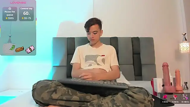 bunny maxi online show from 10-08-25, 12:25