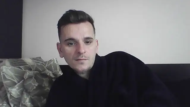 Huge cock22cm online show from 03-01-25, 09:07