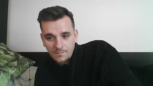 Huge cock22cm online show from 03-09-25, 07:45