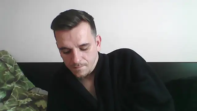 Huge cock22cm online show from 03-09-25, 11:03