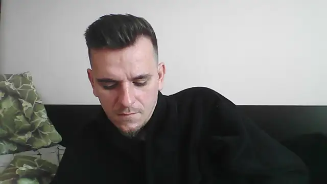 Huge cock22cm online show from 03-19-25, 10:11