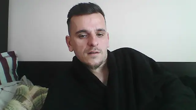 Huge cock22cm online show from 03-22-25, 10:28