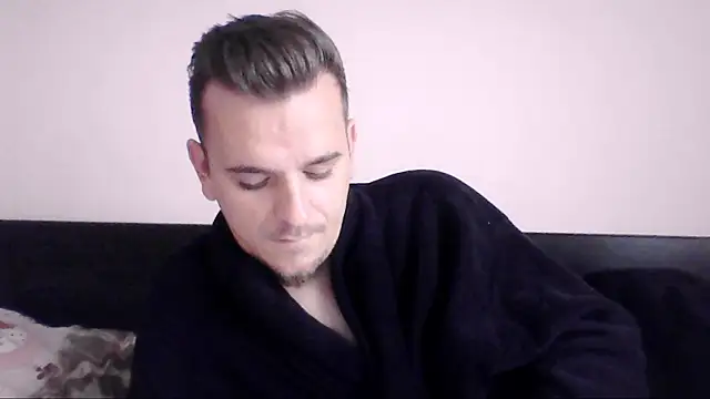 Huge cock22cm online show from 10-03-25, 08:55