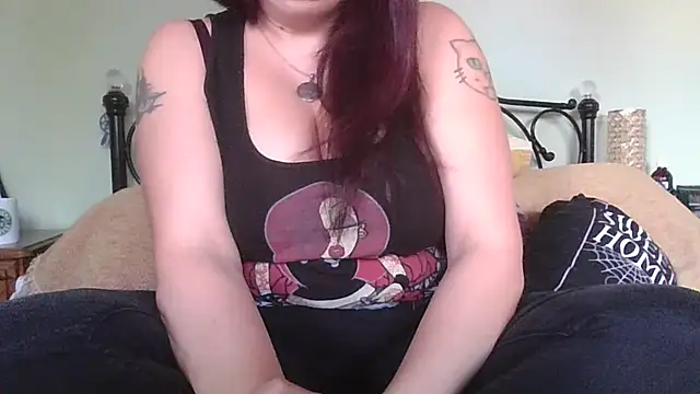 MissKisu online show from 11-13-25, 10:03