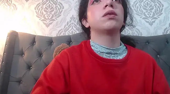 EmmaCowperr online show from 03-04-25, 03:59