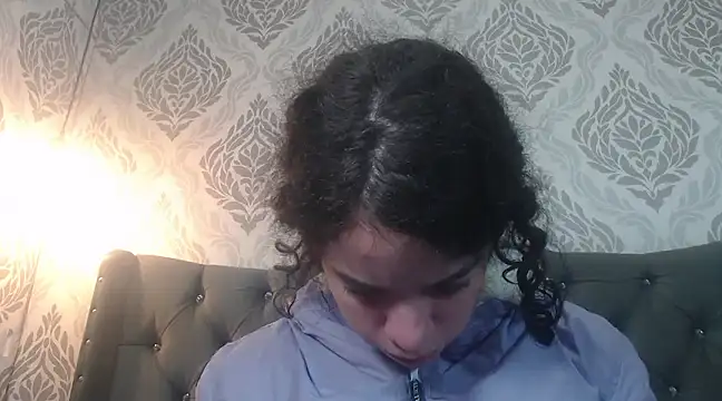 EmmaCowperr online show from 03-20-25, 11:49