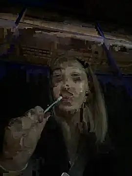 Snapshot of littlebitchess chatting on 11-28-25, 07:16 littlebitchess online show from 11-28-25, 07:16