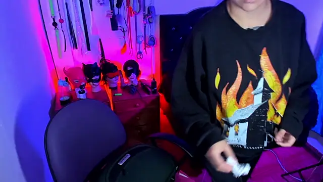 LucyStrike  online show from 01-07-26, 12:35