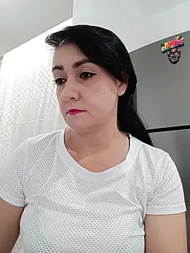 Snapshot of taalia chatting on 02-22-26, 09:35 taalia online show from 02-22-26, 09:35