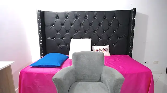 renata salinas 1 online show from 09-11-25, 11:49