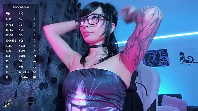 satanbabee online show from 11-26-25, 01:17